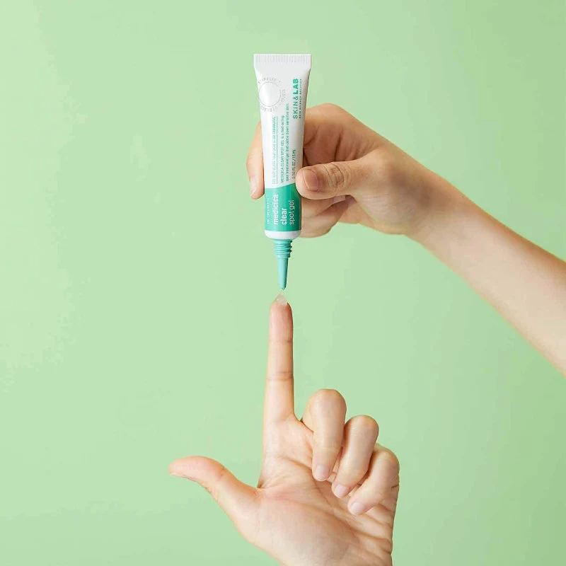 Medicica Clear Spot Gel - Image 4