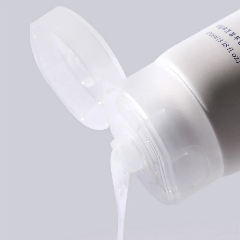 Hyalugen Gel To Foam Cleanser - Image 3